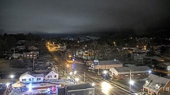 Weather camera view of Russell County Courthouse.