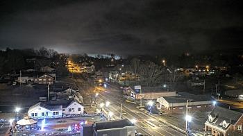 Weather camera view of Russell County Courthouse.