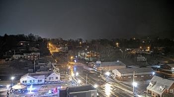 Weather camera view of Russell County Courthouse.