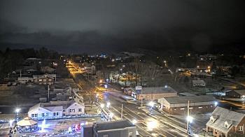 Weather camera view of Russell County Courthouse.