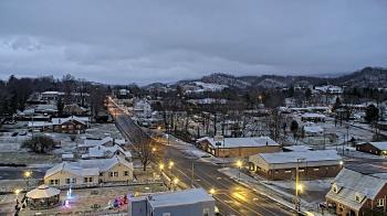 Weather camera view of Russell County Courthouse.