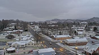 Weather camera view of Russell County Courthouse.