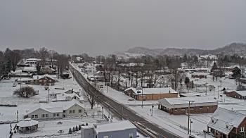 Weather camera view of Russell County Courthouse.