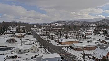 Weather camera view of Russell County Courthouse.