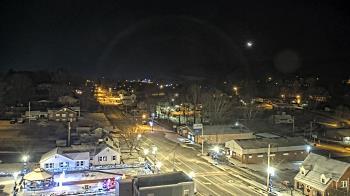 Weather camera view of Russell County Courthouse.