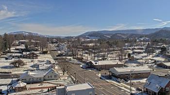 Weather camera view of Russell County Courthouse.