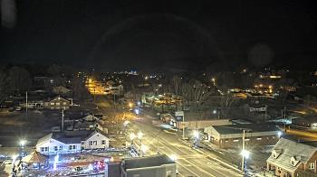 Weather camera view of Russell County Courthouse.