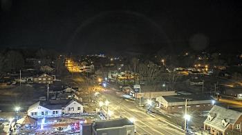 Weather camera view of Russell County Courthouse.