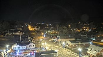 Weather camera view of Russell County Courthouse.