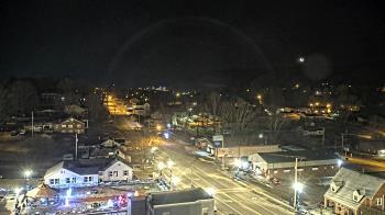 Weather camera view of Russell County Courthouse.