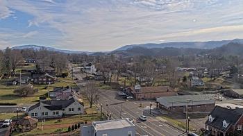Weather camera view of Russell County Courthouse.