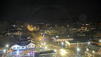 Weather camera view of Russell County Courthouse.