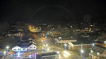 Weather camera view of Russell County Courthouse.