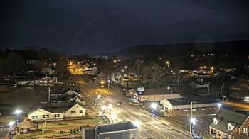 Weather camera view of Russell County Courthouse.
