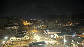 Weather camera view of Russell County Courthouse.