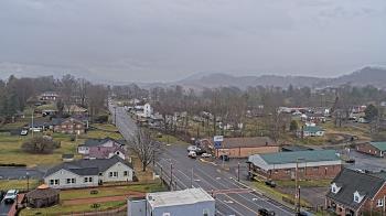 Weather camera view of Russell County Courthouse.