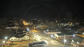 Weather camera view of Russell County Courthouse.
