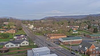 Weather camera view of Russell County Courthouse.