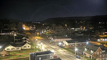 Weather camera view of Russell County Courthouse.
