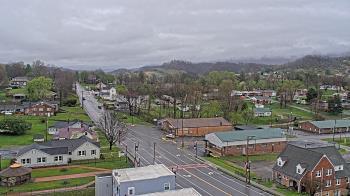 Weather camera view of Russell County Courthouse.