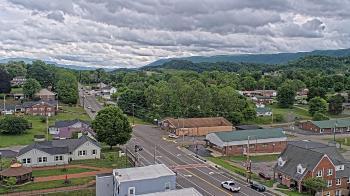 Weather camera view of Russell County Courthouse.