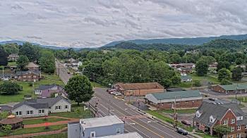 Weather camera view of Russell County Courthouse.