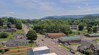 Weather camera view of Russell County Courthouse.