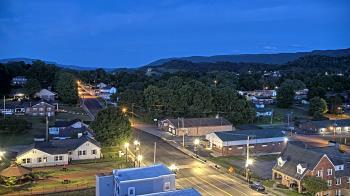 Weather camera view of Russell County Courthouse.