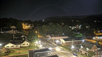 Weather camera view of Russell County Courthouse.