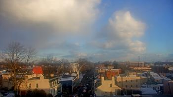 Weather camera view of Town of Leesburg.