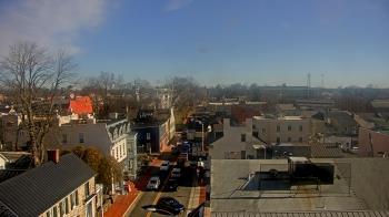 Weather camera view of Town of Leesburg.