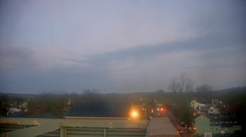 Weather camera view of Town of Leesburg.