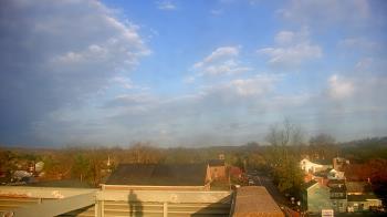 Weather camera view of Town of Leesburg.