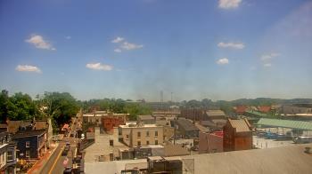 Weather camera view of Town of Leesburg.