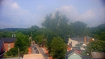 Weather camera view of Town of Leesburg.
