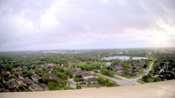 Weather camera view of City of League City South Shore Water Tower.