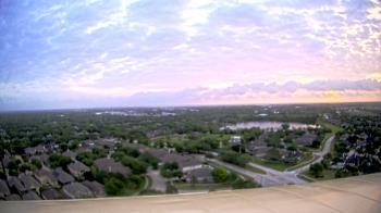 Weather camera view of City of League City South Shore Water Tower.