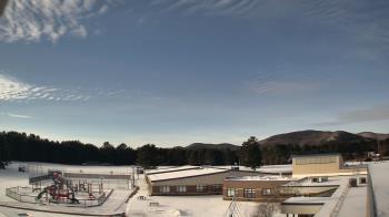 Weather camera view of Stuart M Townsend Elementary School.
