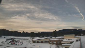 Weather camera view of Stuart M Townsend Elementary School.