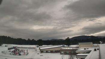 Weather camera view of Stuart M Townsend Elementary School.