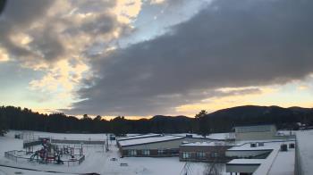 Weather camera view of Stuart M Townsend Elementary School.