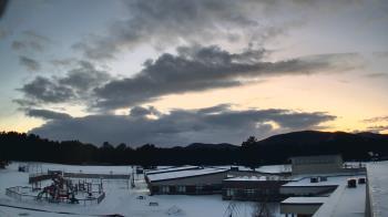 Weather camera view of Stuart M Townsend Elementary School.