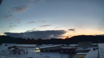 Weather camera view of Stuart M Townsend Elementary School.