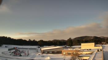 Weather camera view of Stuart M Townsend Elementary School.