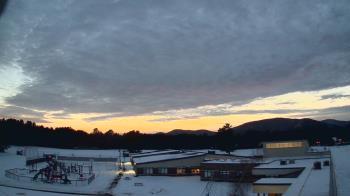 Weather camera view of Stuart M Townsend Elementary School.