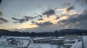 Weather camera view of Stuart M Townsend Elementary School.