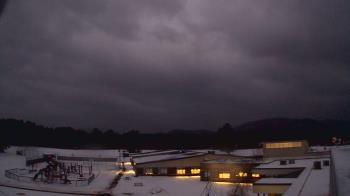Weather camera view of Stuart M Townsend Elementary School.