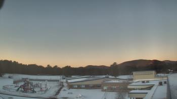 Weather camera view of Stuart M Townsend Elementary School.