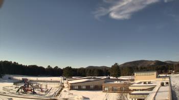 Weather camera view of Stuart M Townsend Elementary School.