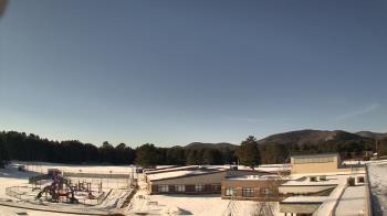 Weather camera view of Stuart M Townsend Elementary School.